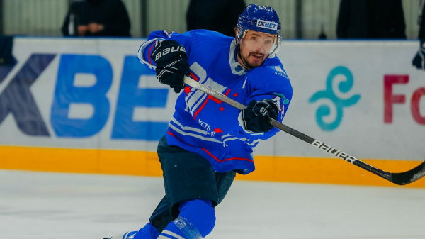 &quot;Торпедо&quot; вырвало победу у &quot;Номада&quot; в центральном матче дня Pro Hokei Ligasy