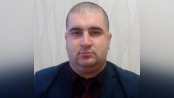 Аким города в ВКО передумал судиться с женщиной, назвавшей его царем