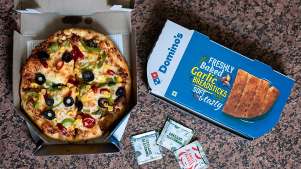 Акции Domino’s Pizza рухнули на фоне продаж ниже ожиданий